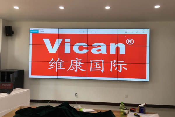 液晶拼接屏哪家好？14年生產(chǎn)經(jīng)驗，專業(yè)技術(shù)服務(wù)