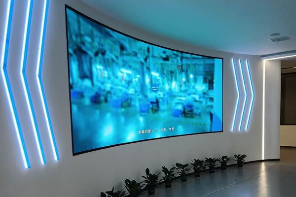 直播背景大屏有哪些，直播背景墻用哪種顯示大屏好？