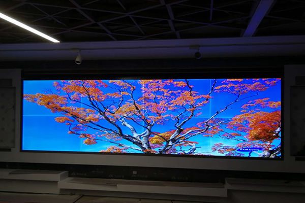 無縫液晶拼接屏的顯示效果怎樣，值得推薦嗎