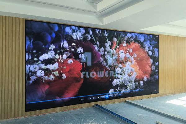 COB顯示屏P0.9相比P1.25有什么優(yōu)勢(shì)，COB技術(shù)有什么特點(diǎn)