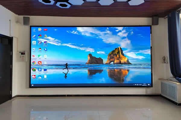 會議室裝LED顯示屏要做多大多寬合適？